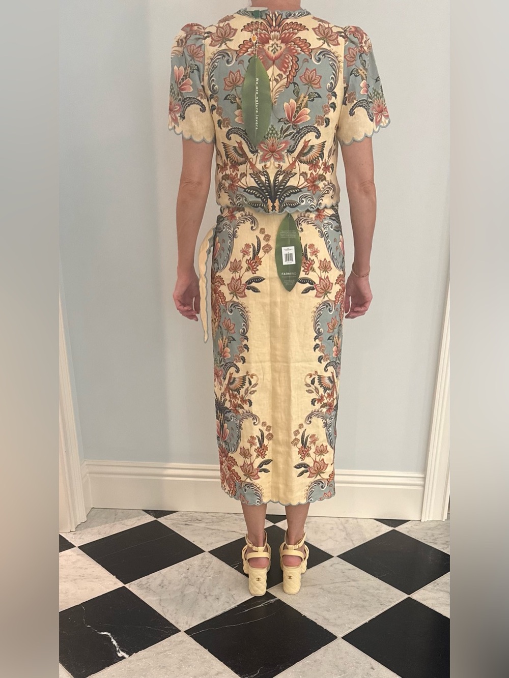 FARM Rio Yellow Floral Scalloped Midi Skirt - Picture 2 of 2